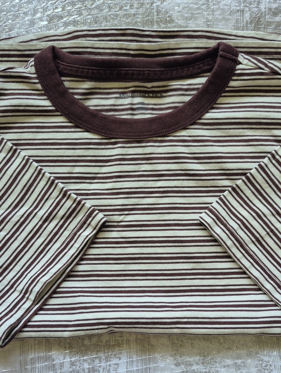 Abercrombie & Fitch Tops - Abercrombie & Fitch Brown Cream Striped T-Shirt- Vintage Style